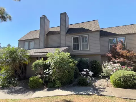 422 Safflower Pl, West Sacramento, CA 95691