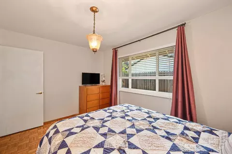 Bedroom - 3115 Garfield Ave, Carmichael, CA 95608 photo 6 of 6