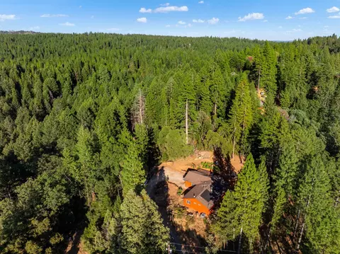 View/Area - 6561 Highgrade Ct, Placerville, CA 95667 photo 15 of 21