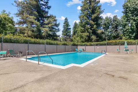 Exterior - 509 Phoenix Ave, Modesto, CA 95354 photo 8 of 9