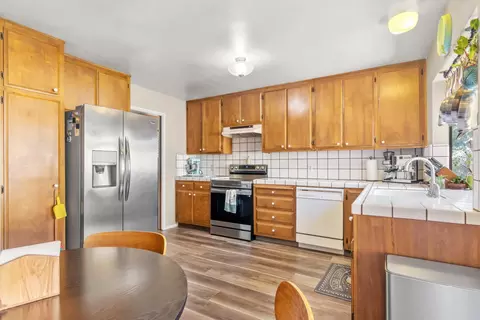 Kitchen - 509 Phoenix Ave, Modesto, CA 95354 photo 3 of 3