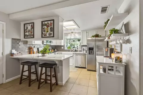 Kitchen - 2140 Claymont Dr, Modesto, CA 95350 photo 1 of 4