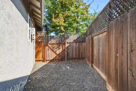Exterior - 2140 Claymont Dr, Modesto, CA 95350 photo 11 of 14