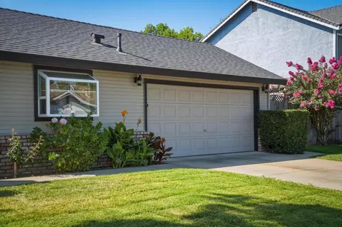 Exterior - 2140 Claymont Dr, Modesto, CA 95350 photo 4 of 14