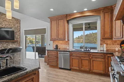 Kitchen - 815 Sandy Bar Dr, Copperopolis, CA 95228 photo 4 of 9