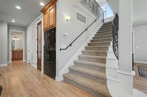 Entry Way - 815 Sandy Bar Dr, Copperopolis, CA 95228 photo 3 of 6