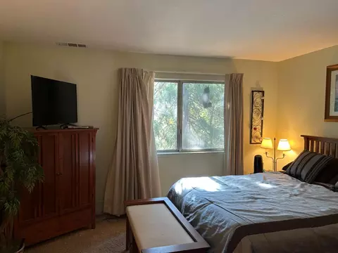 Bedroom - 5883 Black Quartz Rd, Murphys, CA 95247 photo 5 of 12
