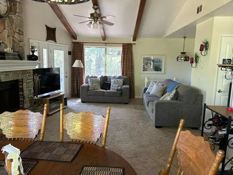 Living - 5883 Black Quartz Rd, Murphys, CA 95247 photo 2 of 3