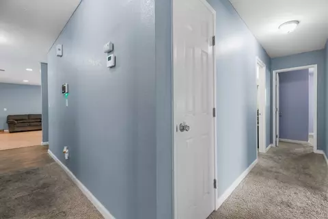 Entry Way - 812 Sylvan Meadows Dr, Modesto, CA 95356 photo 3 of 4