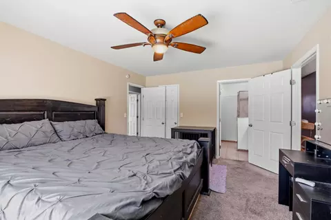 Bedroom - 812 Sylvan Meadows Dr, Modesto, CA 95356 photo 4 of 5