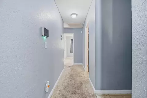Entry Way - 812 Sylvan Meadows Dr, Modesto, CA 95356 photo 4 of 4
