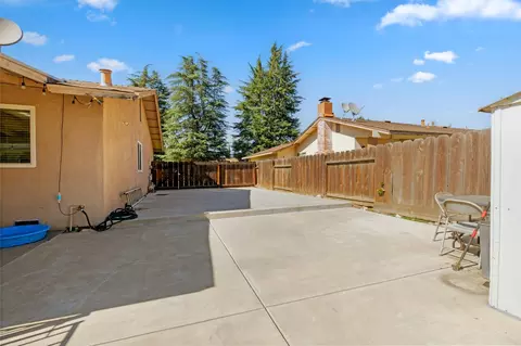 Exterior - 812 Sylvan Meadows Dr, Modesto, CA 95356 photo 6 of 6