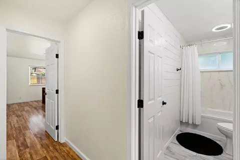 Entry Way - 6163 Mohican Dr, Manteca, CA 95336 photo 6 of 6