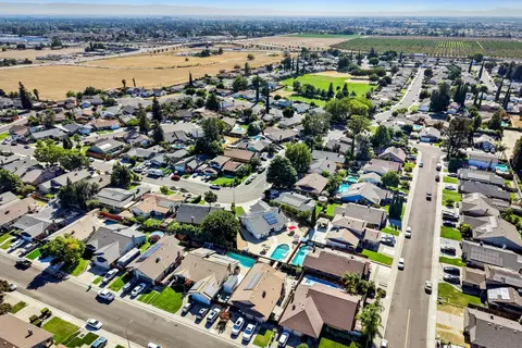 View/Area - 6163 Mohican Dr, Manteca, CA 95336 photo 4 of 5