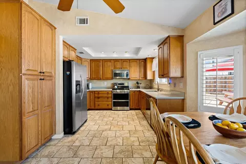 Kitchen - 6163 Mohican Dr, Manteca, CA 95336 photo 2 of 4