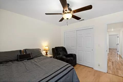 Bedroom - 6163 Mohican Dr, Manteca, CA 95336 photo 3 of 5