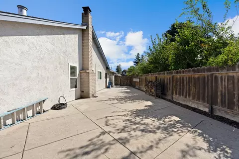 Exterior - 6163 Mohican Dr, Manteca, CA 95336 photo 11 of 11