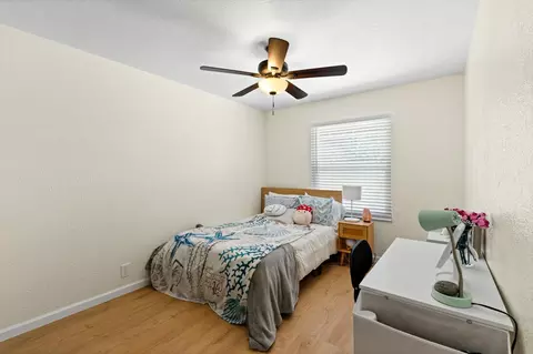 Bedroom - 6163 Mohican Dr, Manteca, CA 95336 photo 1 of 5