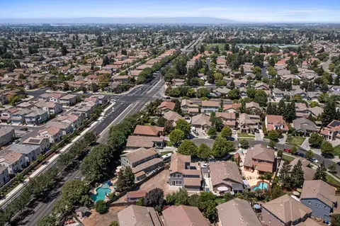View/Area - 4008 Enclave Dr, Turlock, CA 95382 photo 4 of 10