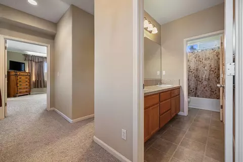 Entry Way - 4008 Enclave Dr, Turlock, CA 95382 photo 9 of 12