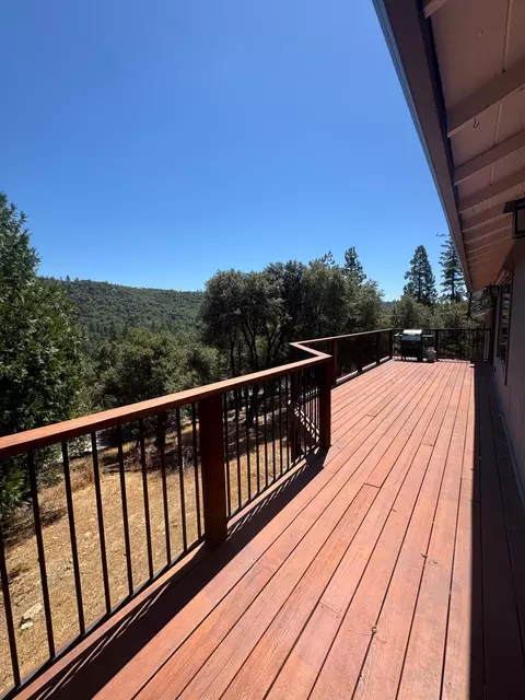 Exterior - 22063 Fallview Ln, Sonora, CA 95370 photo 4 of 4