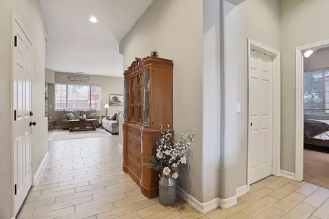 Entry Way - 101 Cherub Way, Tracy, CA 95377 photo 4 of 4