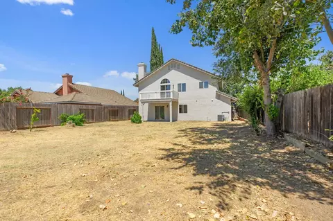 Exterior - 728 Park Hurst Way, Modesto, CA 95358 photo 5 of 7