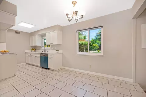 Kitchen - 5824 Hesper Way, Carmichael, CA 95608 photo 7 of 7