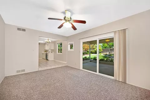 Living - 5824 Hesper Way, Carmichael, CA 95608 photo 3 of 12