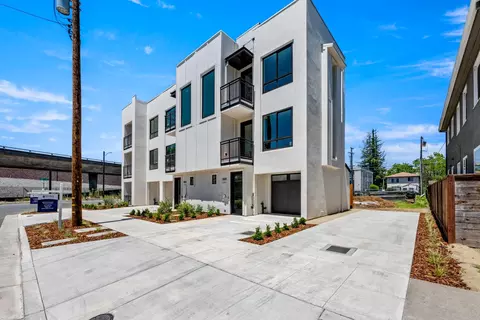 3005 U St, Sacramento, CA 95817