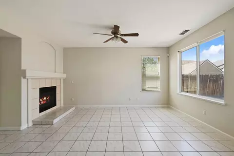 Living - 1575 Grace Ct, Tracy, CA 95377 photo 6 of 7