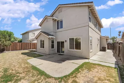 Exterior - 1575 Grace Ct, Tracy, CA 95377 photo 6 of 13