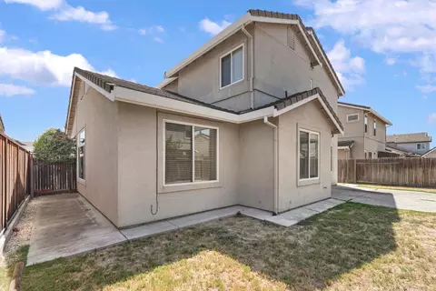 Exterior - 1575 Grace Ct, Tracy, CA 95377 photo 10 of 13