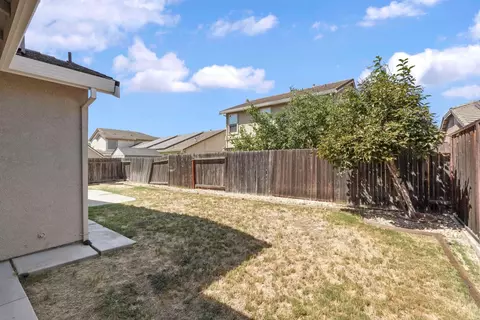 Exterior - 1575 Grace Ct, Tracy, CA 95377 photo 9 of 13