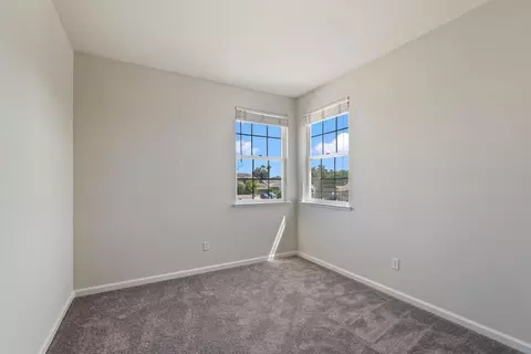 Bedroom - 1575 Grace Ct, Tracy, CA 95377 photo 3 of 8