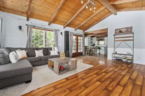 Living - 2870 Quartz Dr, Arnold, CA 95223 photo 5 of 5