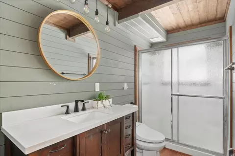 Bath - 2870 Quartz Dr, Arnold, CA 95223 photo 1 of 2