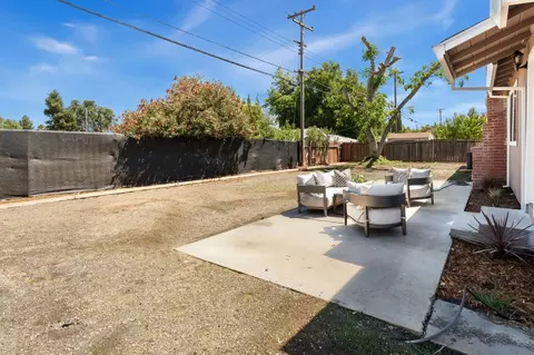Exterior - 6363 Templeton Dr, Carmichael, CA 95608 photo 2 of 6