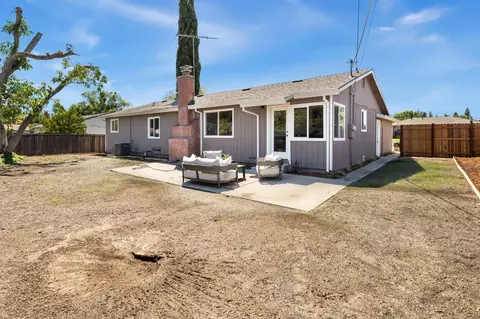 Exterior - 6363 Templeton Dr, Carmichael, CA 95608 photo 3 of 6