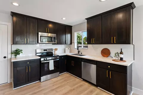 Kitchen - 6363 Templeton Dr, Carmichael, CA 95608 photo 4 of 4