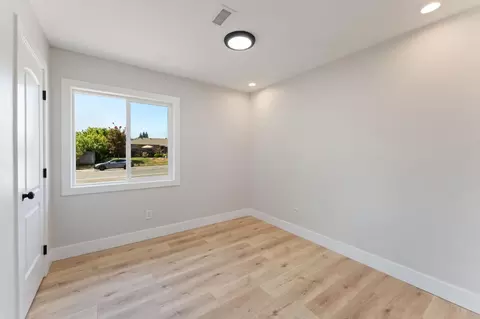 Bedroom - 6363 Templeton Dr, Carmichael, CA 95608 photo 3 of 6