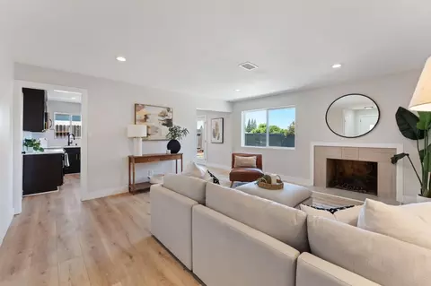 Living - 6363 Templeton Dr, Carmichael, CA 95608 photo 2 of 2