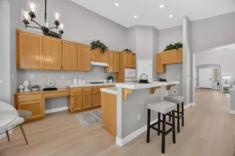 Kitchen - 2725 Bellows St, Davis, CA 95618 photo 5 of 5