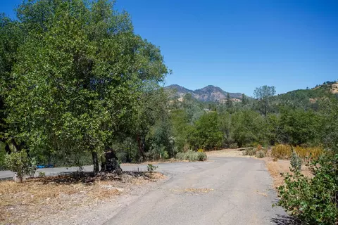 22971 Elk Trl E, Redding, CA 96003 photo 16