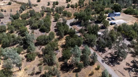 22971 Elk Trl E, Redding, CA 96003 photo 15