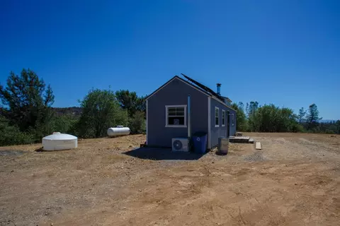22971 Elk Trl E, Redding, CA 96003 photo 2
