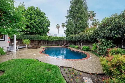 808 Stonecreek Cir, Modesto, CA 95355 photo 65