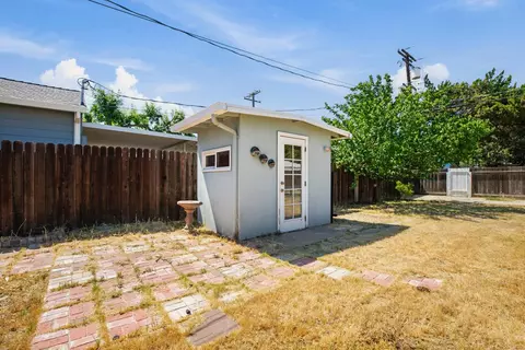Exterior - 705 Badgley Dr, Modesto, CA 95350 photo 4 of 6