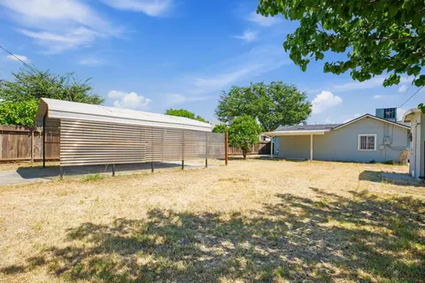 Exterior - 705 Badgley Dr, Modesto, CA 95350 photo 2 of 6