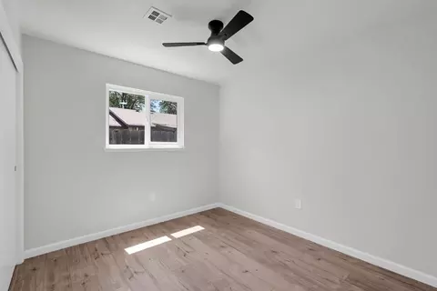 Bedroom - 1505 Staci Ln, Modesto, CA 95355 photo 1 of 4